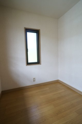 【収納】 | 高鈴町５丁目一戸建 | ２階納戸