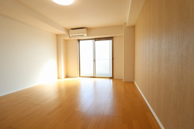 【居間・リビング】 | HR FRONT REGAL野江駅前