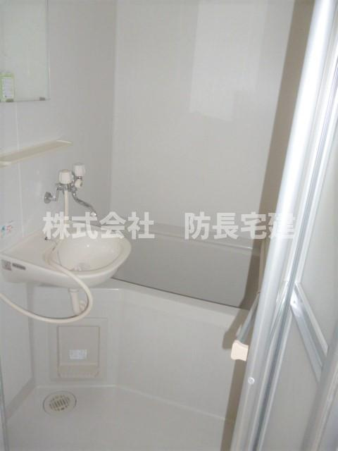 ドミールUmejiの浴室|日々の暮らしに欠かせないお風呂です