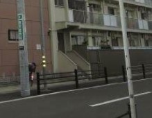 行徳マンションのエントランス