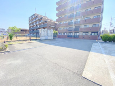 【駐車場】 | グランキーファー