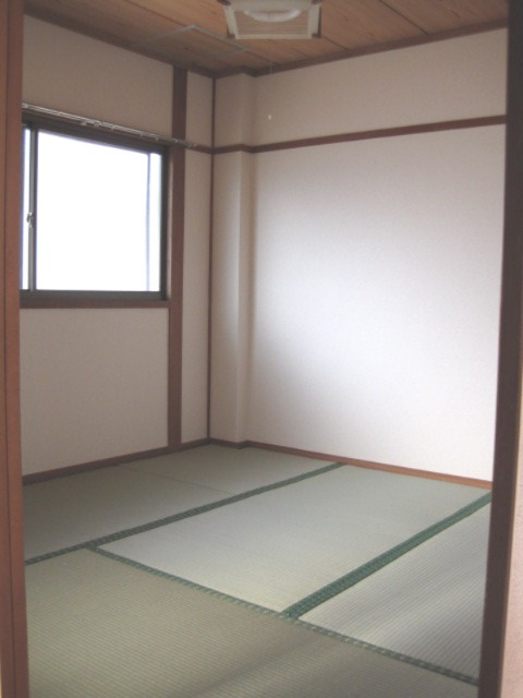 安永アパートの和室