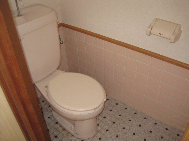 安永アパートのトイレ