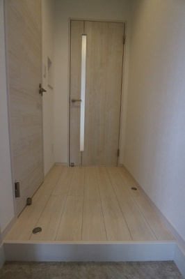 【玄関】 | REGALEST西月隈 | 別号室の写真になります。現況優先。