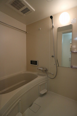 【浴室】 | REGALEST西月隈 | 別号室の写真になります。現況優先。