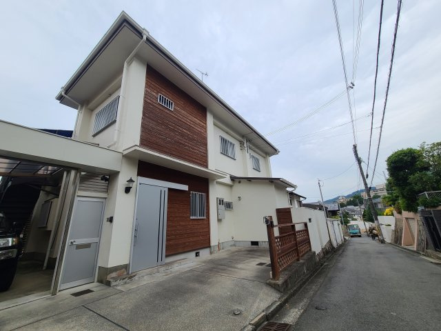神戸市東灘区御影山手４丁目の一戸建て