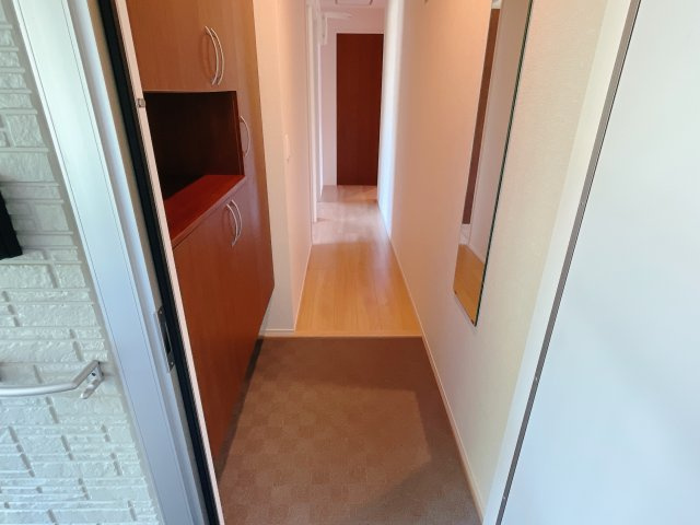 ウエストヒルズ萩Ⅱの玄関