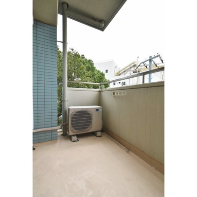 【バルコニー】 | ビスタ江坂南 | バルコニー付きです