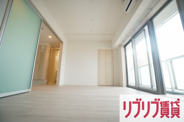 KDXレジデンス千葉中央Eastの居間・リビング