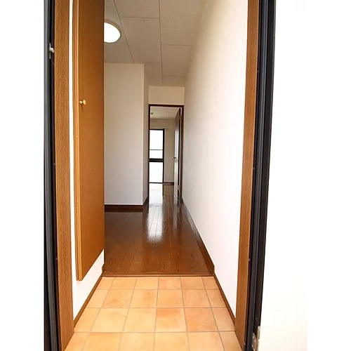 プレジール　花島公園Ⅱの玄関