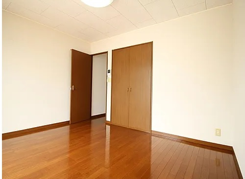 プレジール　花島公園Ⅱの居間・リビング