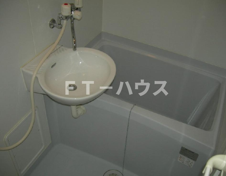 プレジール　花島公園Ⅱの浴室