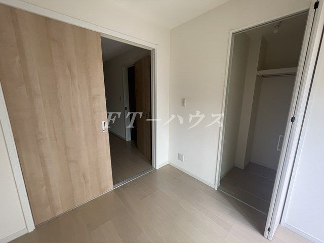 ピース幕張本郷の寝室