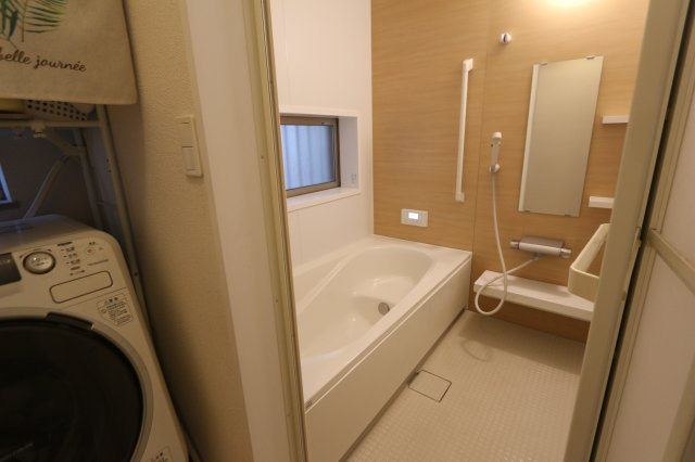 ハートフルタウン清瀬中里(旧飯田産業分譲地)の浴室