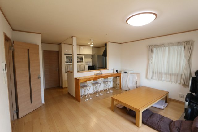 ハートフルタウン清瀬中里(旧飯田産業分譲地)の居間・リビング