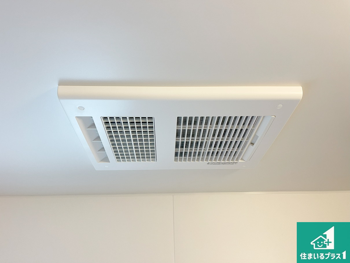 明石市藤江　第６期　未入居の冷暖房・空調設備|四季を通して快適なバスライフをお手伝いする浴室暖房乾燥機！浴室の乾燥・暖房・涼風・換気はもちろん、２４時間換気にも対応！