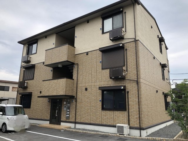 熊本市南区御幸西３丁目のアパートの外観