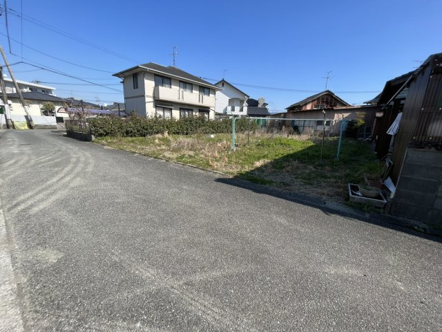 古閑中町土地の前面道路含む現地写真
