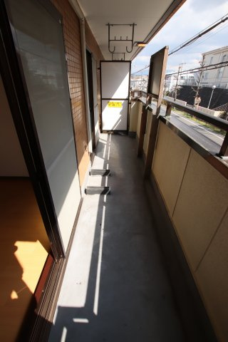 【バルコニー】 | シャトー原山台