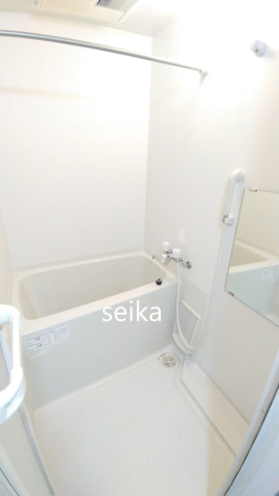 【浴室】 | ラルーチェ