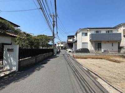 【前面道路含む現地写真】 | 茅ヶ崎市香川１丁目　2号棟