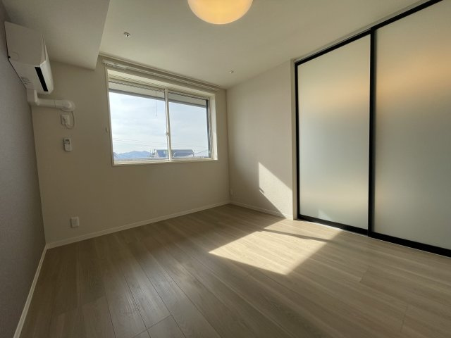アルフラットの寝室