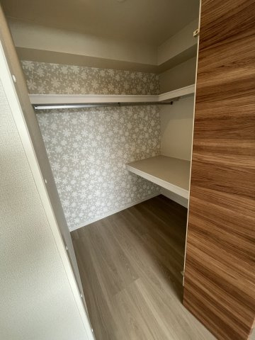 アルフラットの収納