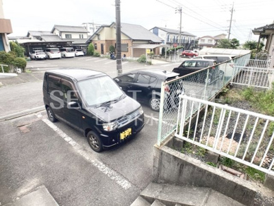 【駐車場】 | KNニュービギンハイツ