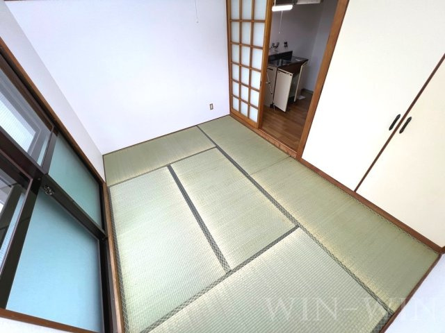 ハイシティ小池の和室