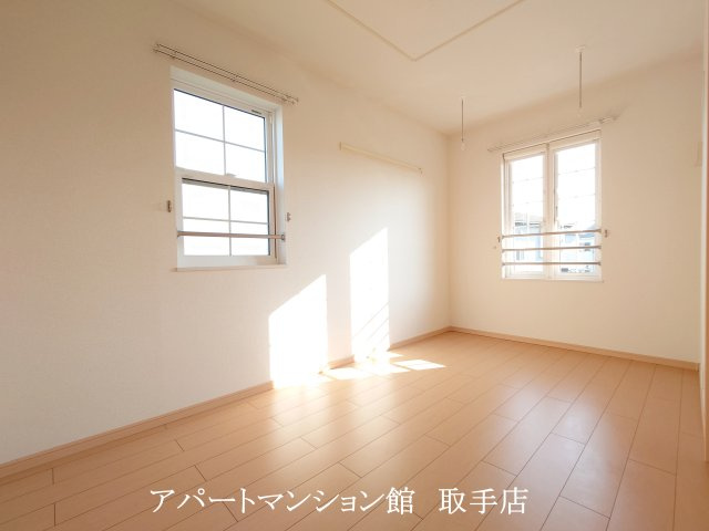 ニューファースト・ガーデンの寝室