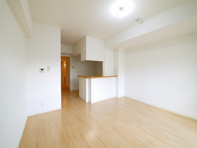 パールタウンの洋室|ゆったりした洋室です