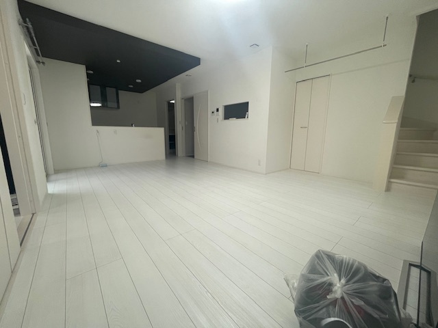上堂　中古住宅の居間・リビング