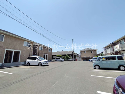 【駐車場】 | ロイヤルコートA