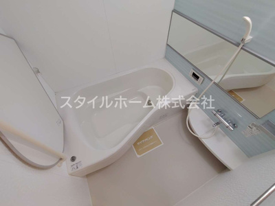 【浴室】 | ロイヤルコートA | イメージです。