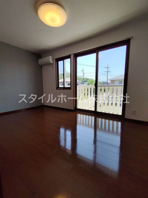 【ロビー】 | ロイヤルコートA | イメージです。