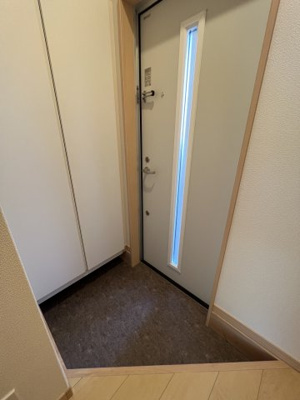 【玄関】 | シャトーフローラルN-6