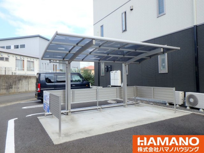 【その他共用部分】 | オリーブ | 屋根付き駐輪場があります