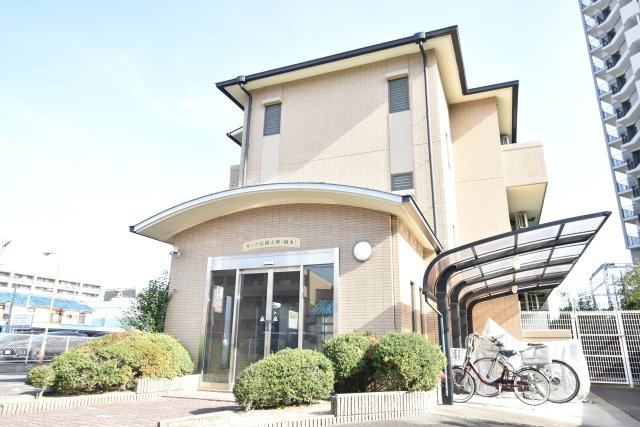 オーク長岡天神（岡本）の外観|阪急長岡天神駅徒歩2分。駐車場完備で周辺に商業施設が揃う外観