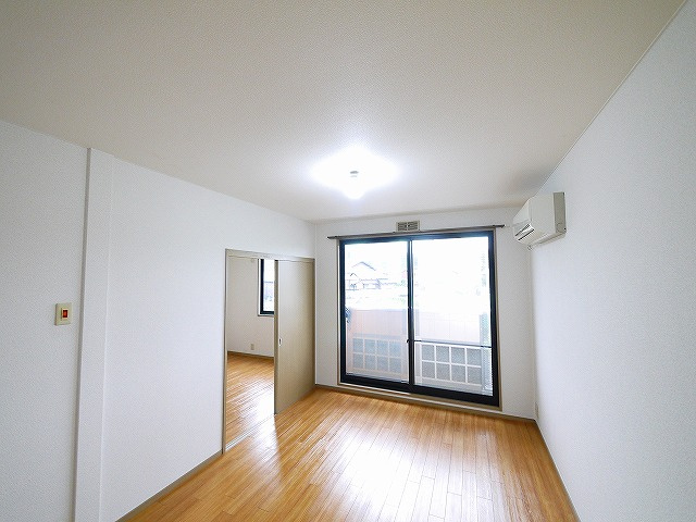 ラ・ショコラの居間・リビング|使いやすい居間です