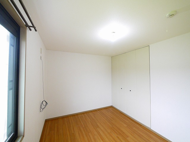 ラ・ショコラの洋室|広々とした洋室です