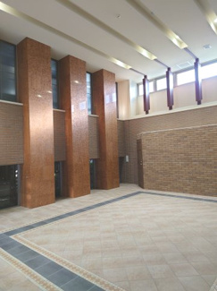 【エントランス】