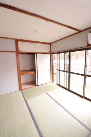 サニーハイツキタオカの和室