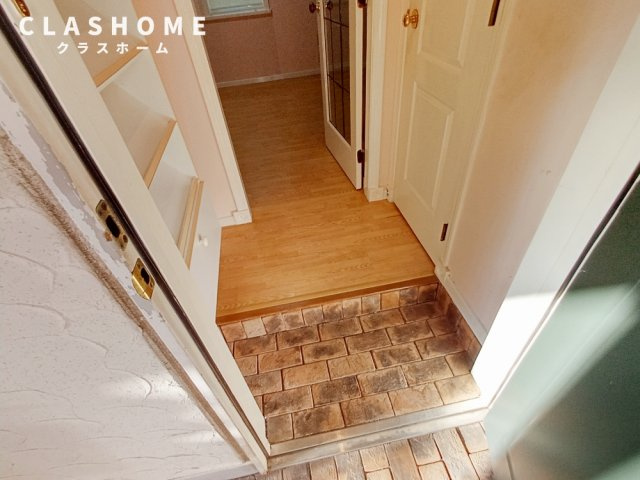 ルートヒルV　　　  刈谷市近郊の賃貸はクラスホームの玄関|同物件の別部屋になります。