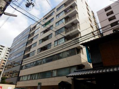 ラフィーネ御池の外観