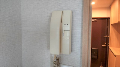 【セキュリティ】 | モア・ルミエール | オートロック付きなのでセキュリティー面も安心です