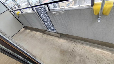 【バルコニー】 | モア・ルミエール | 外干しのできるバルコニーです