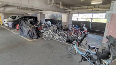 【その他共用部分】 | モア・ルミエール | 駐輪スペースも確保です