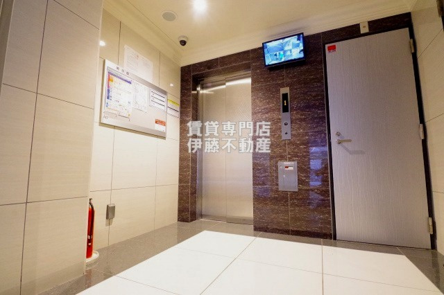 GRANDUKE大曽根のロビー