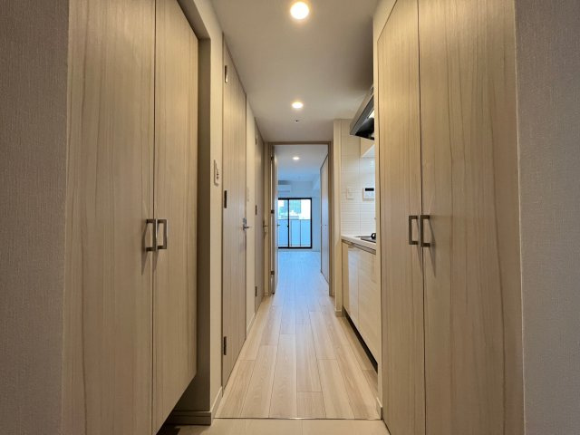 S-RESIDENCE難波大国町Deuxの玄関