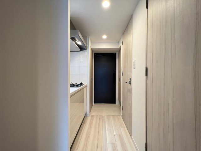 S-RESIDENCE難波大国町Deuxの玄関